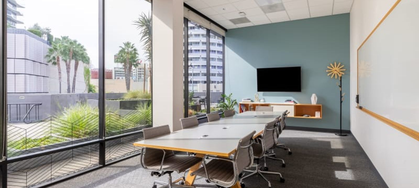 1800 North Vine Street, Los Angeles - Image 1