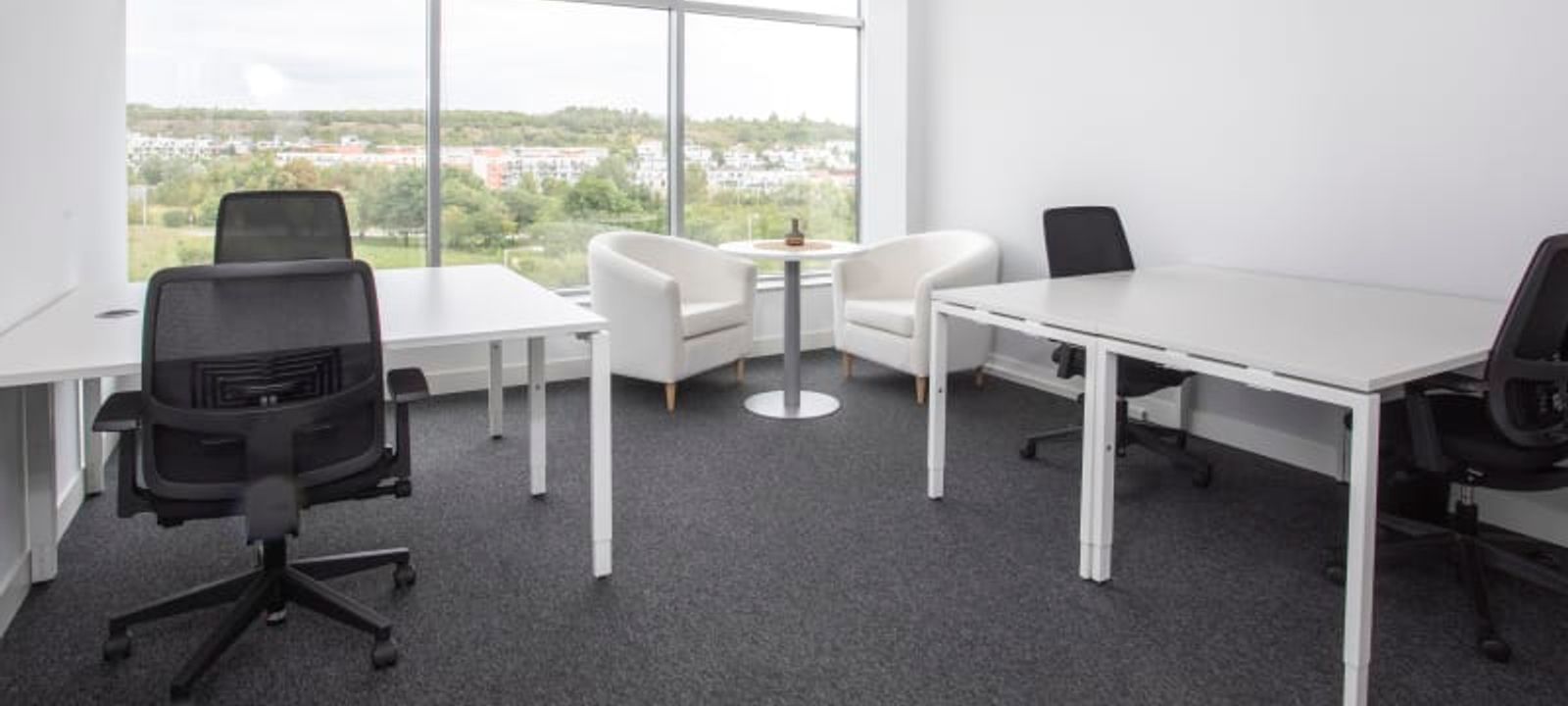 2657/12 Bucharova, Prague - Image 1