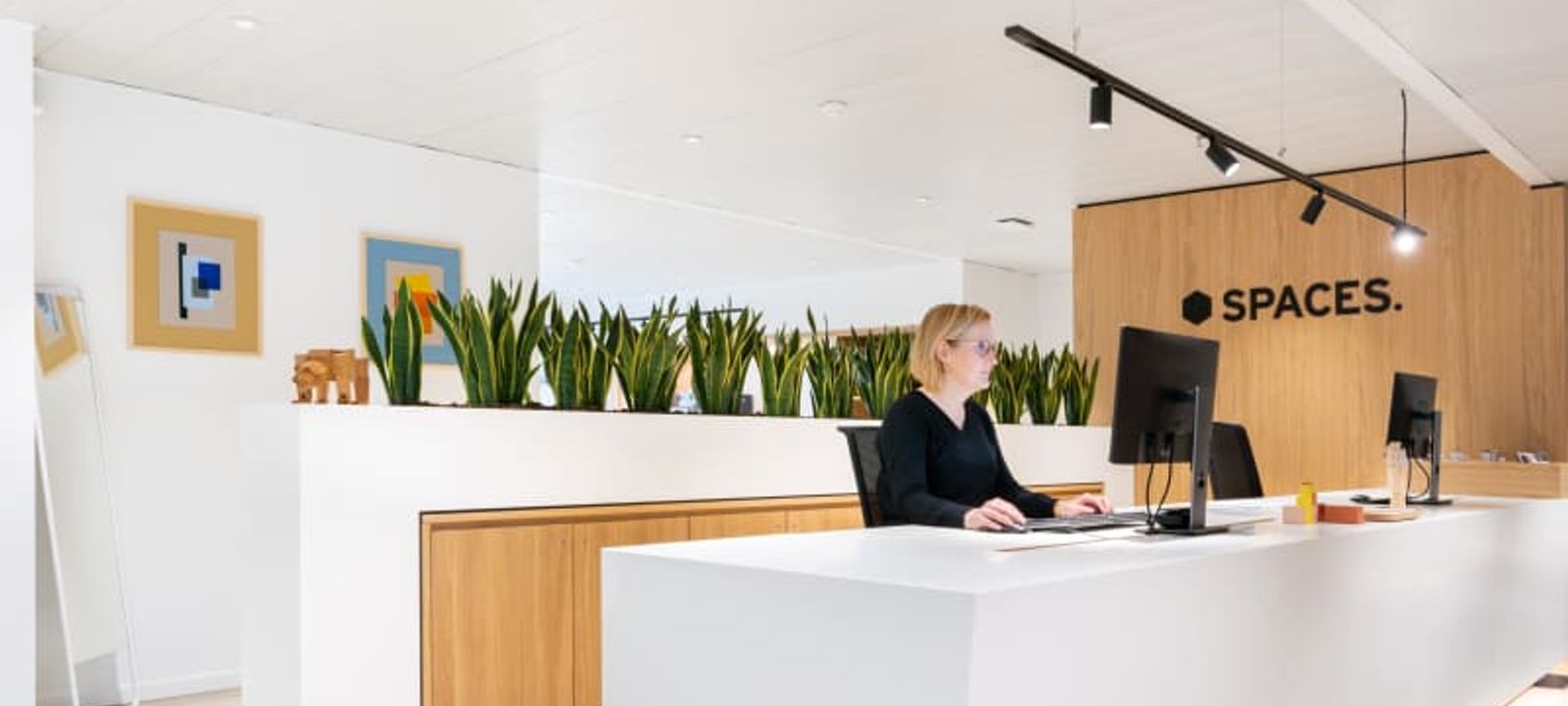 Avenue Du Boulevard 21, Brussels - Image 1