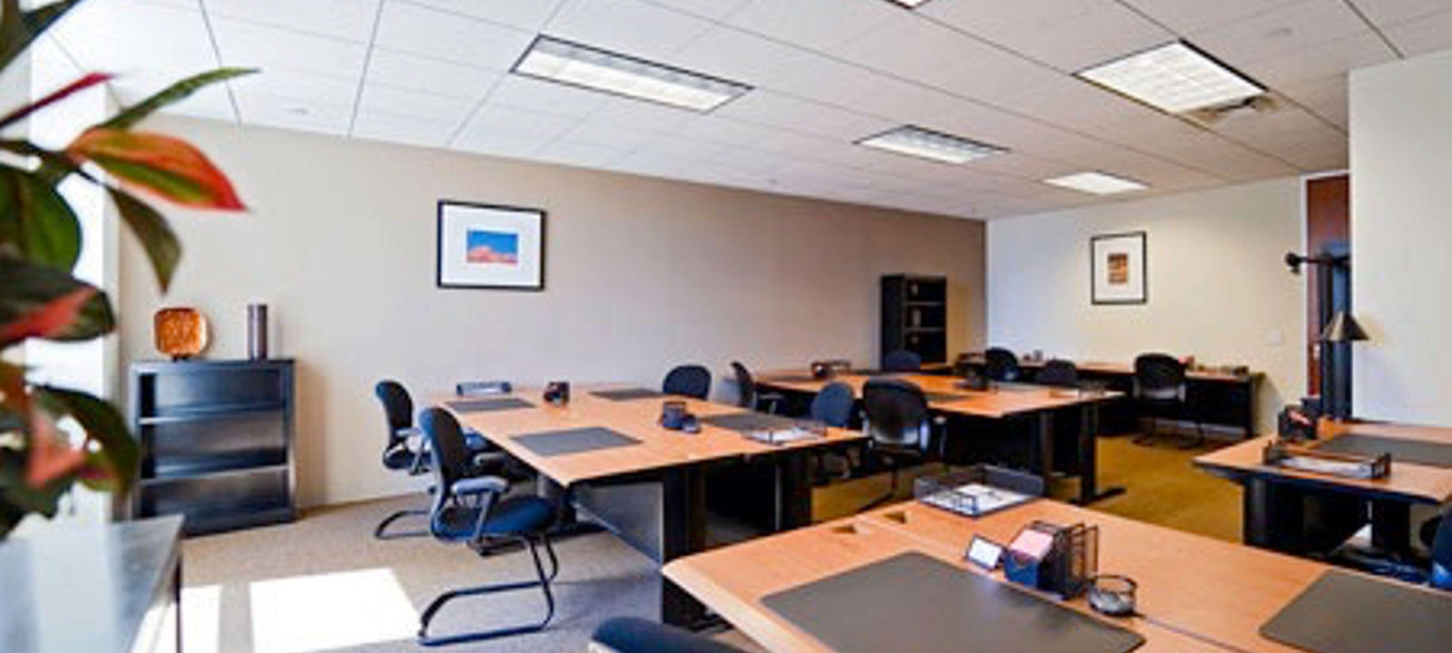 6795 Ayala Avenue Corner Va Rufino Street, Makati - Image 1