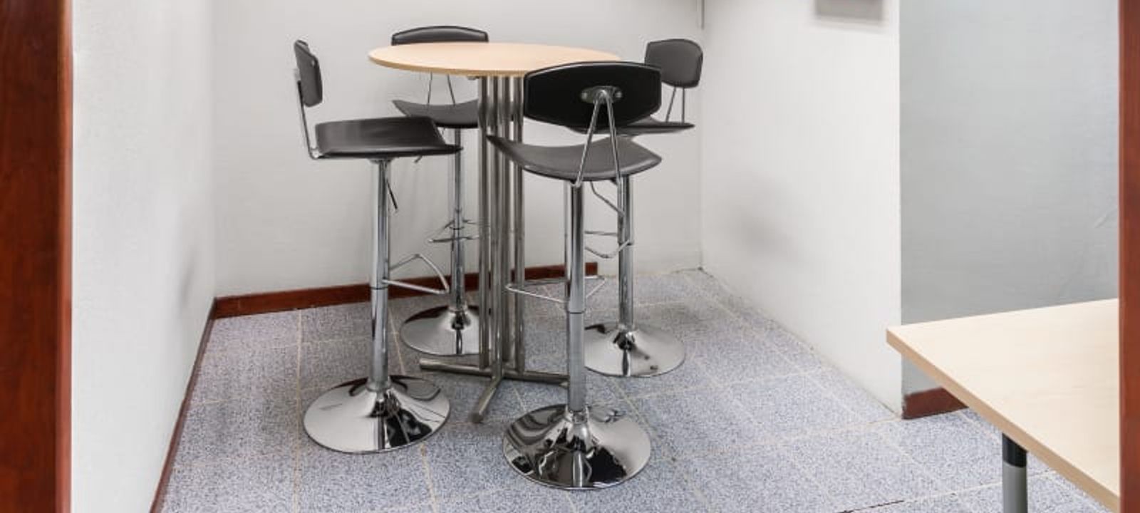 Av De Las Americas 1600 Country Club, Guadalajara - Image 1