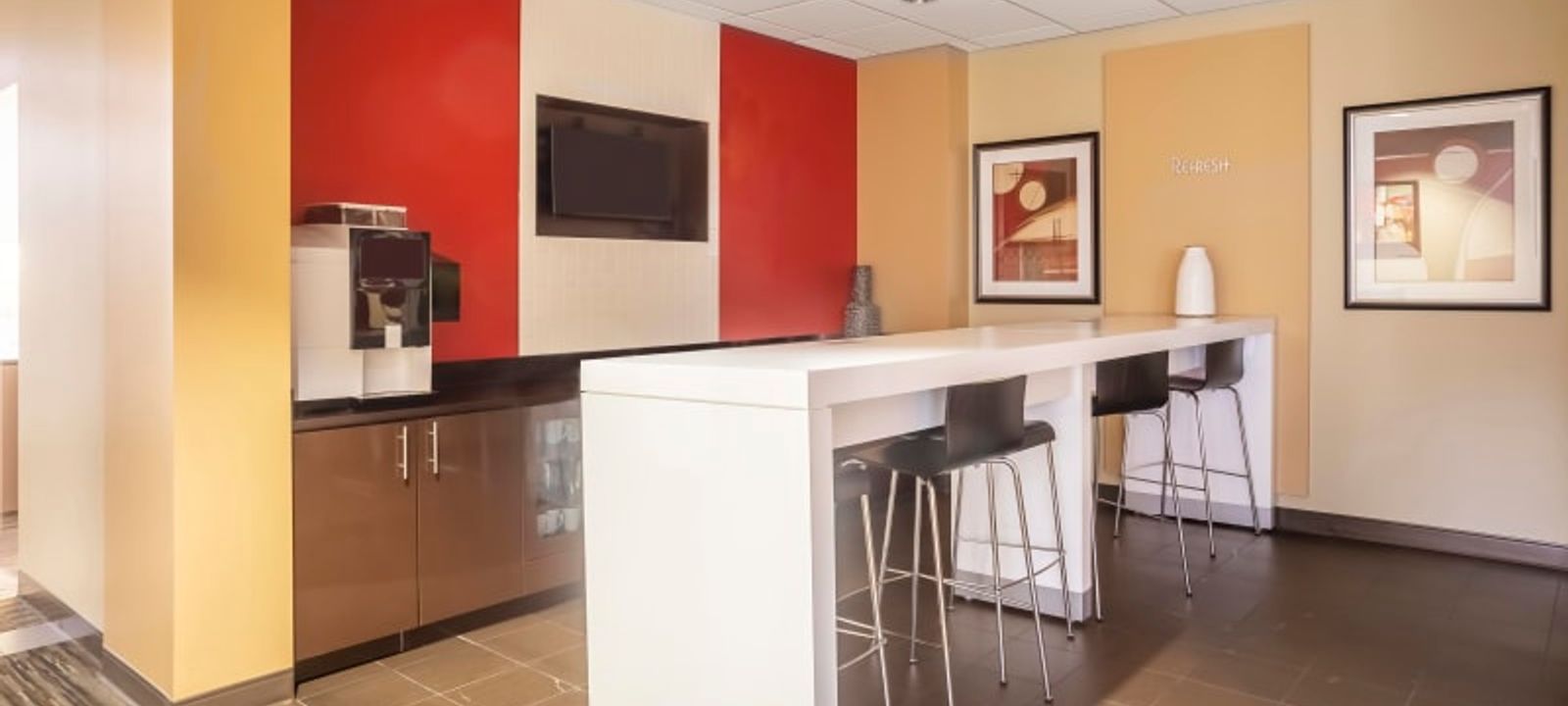 20 S Third Street, Columbus - Image 1