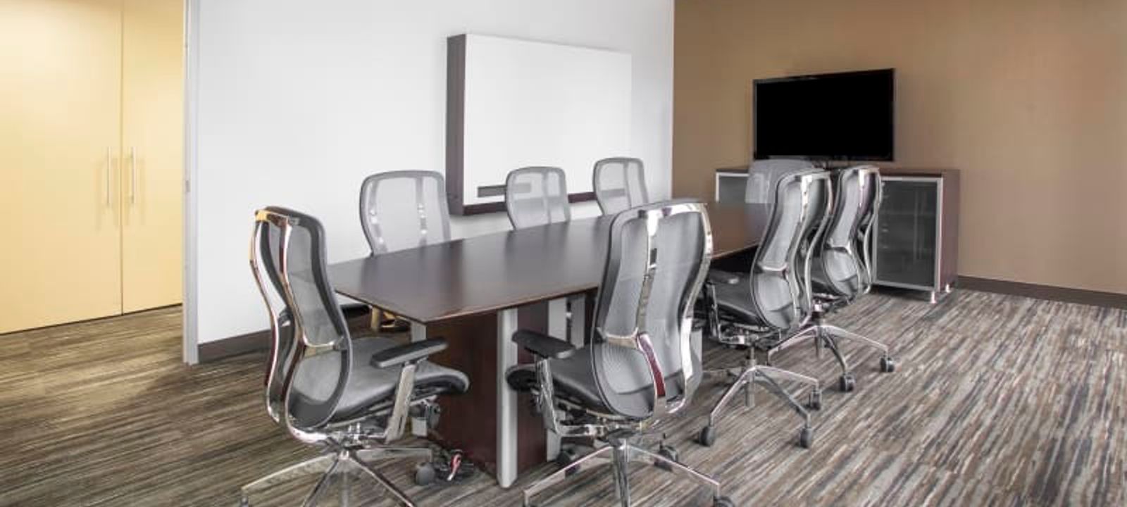 20 S Third Street, Columbus - Image 1