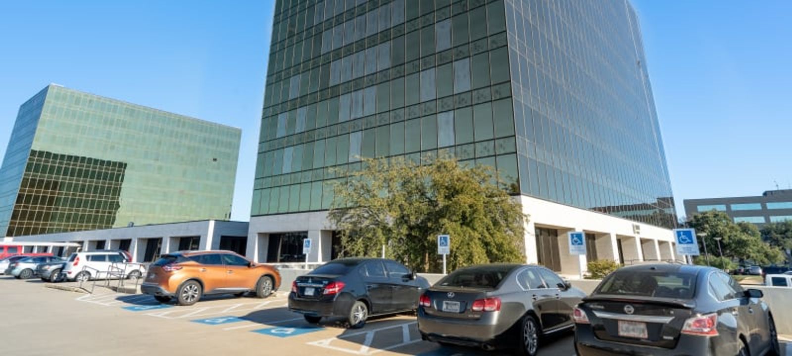 Mockingbird Towers - Image 1