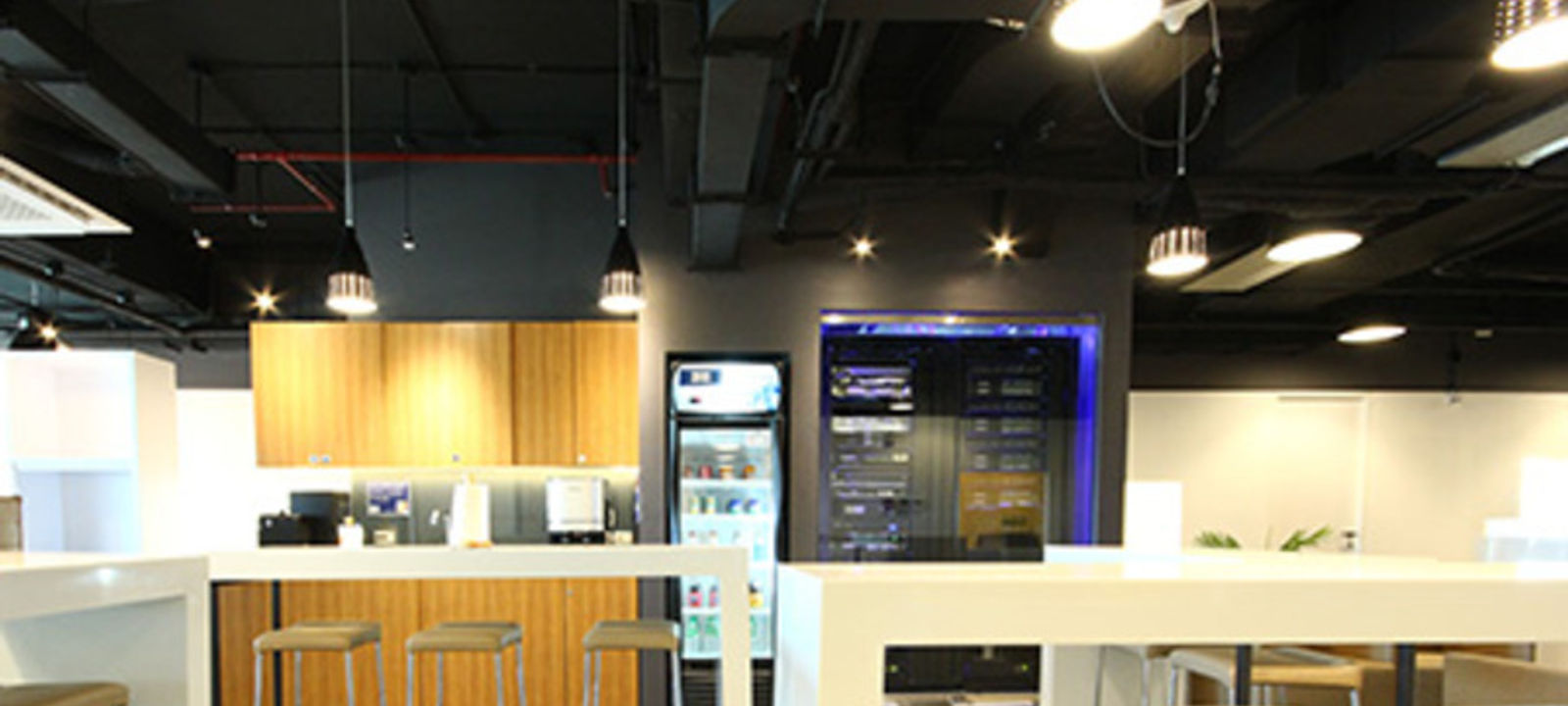 8 Rockwell Drive, Makati - Image 1