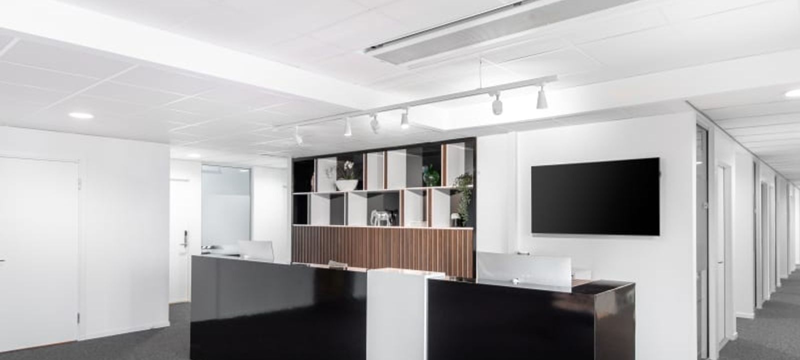 12 Gustavslundsvagen, Stockholm - Image 1