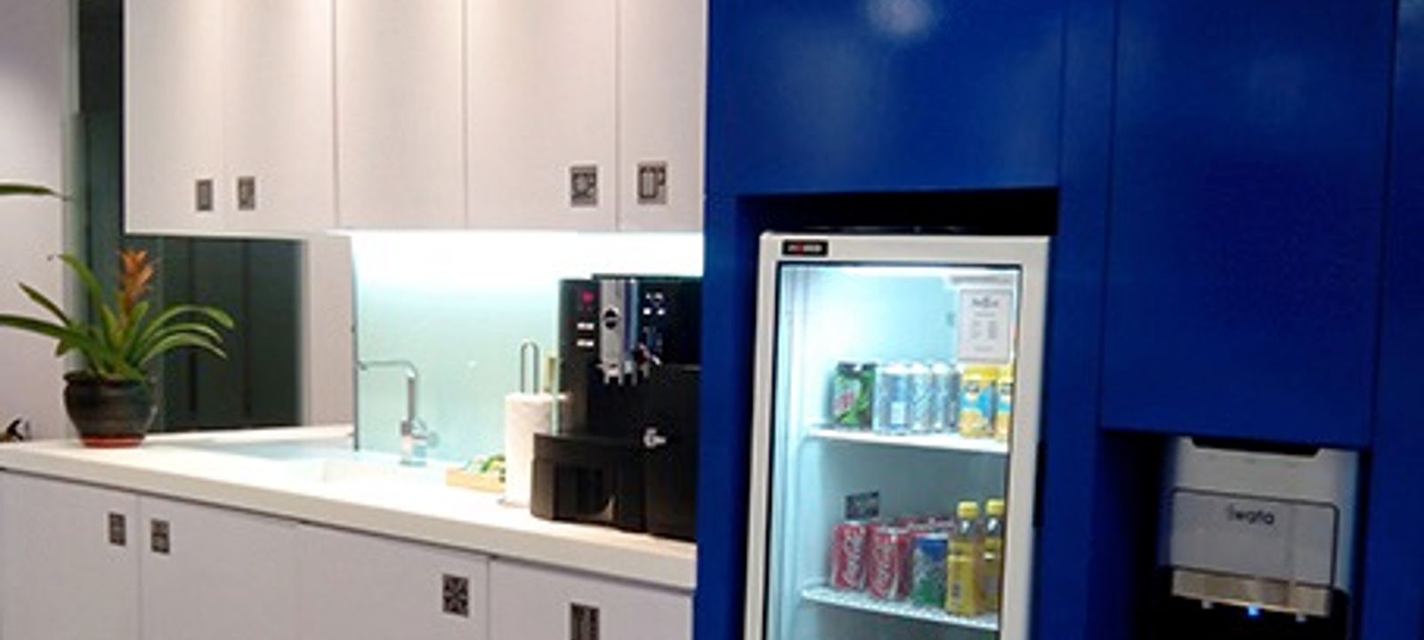 Ocean Drive, Pasay - Image 1