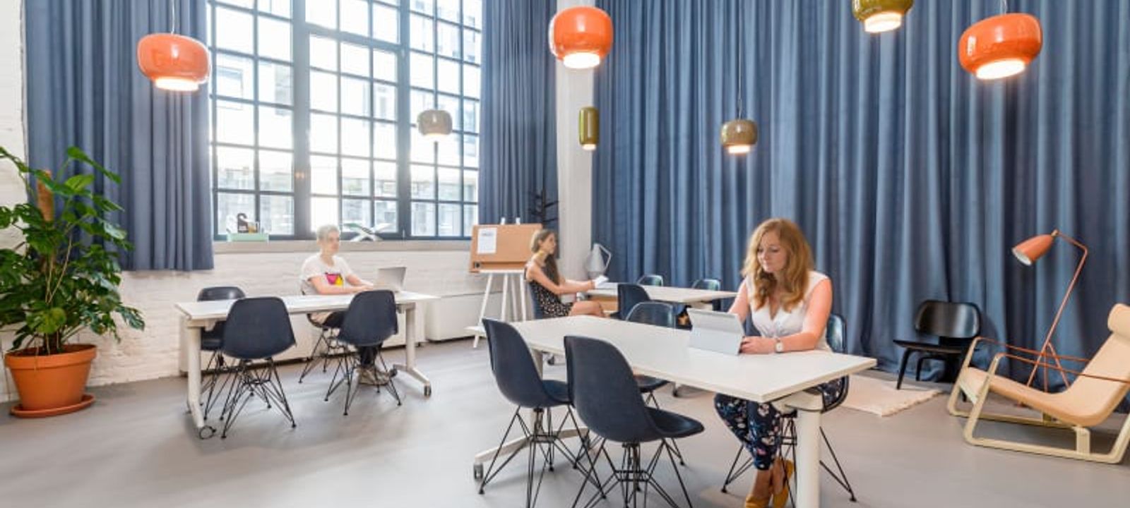 Vaci Ut 47 E, Budapest - Image 1