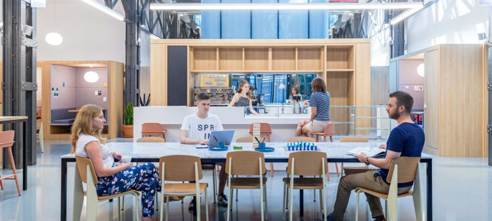 Vaci Ut 47 E, Budapest - Image 1