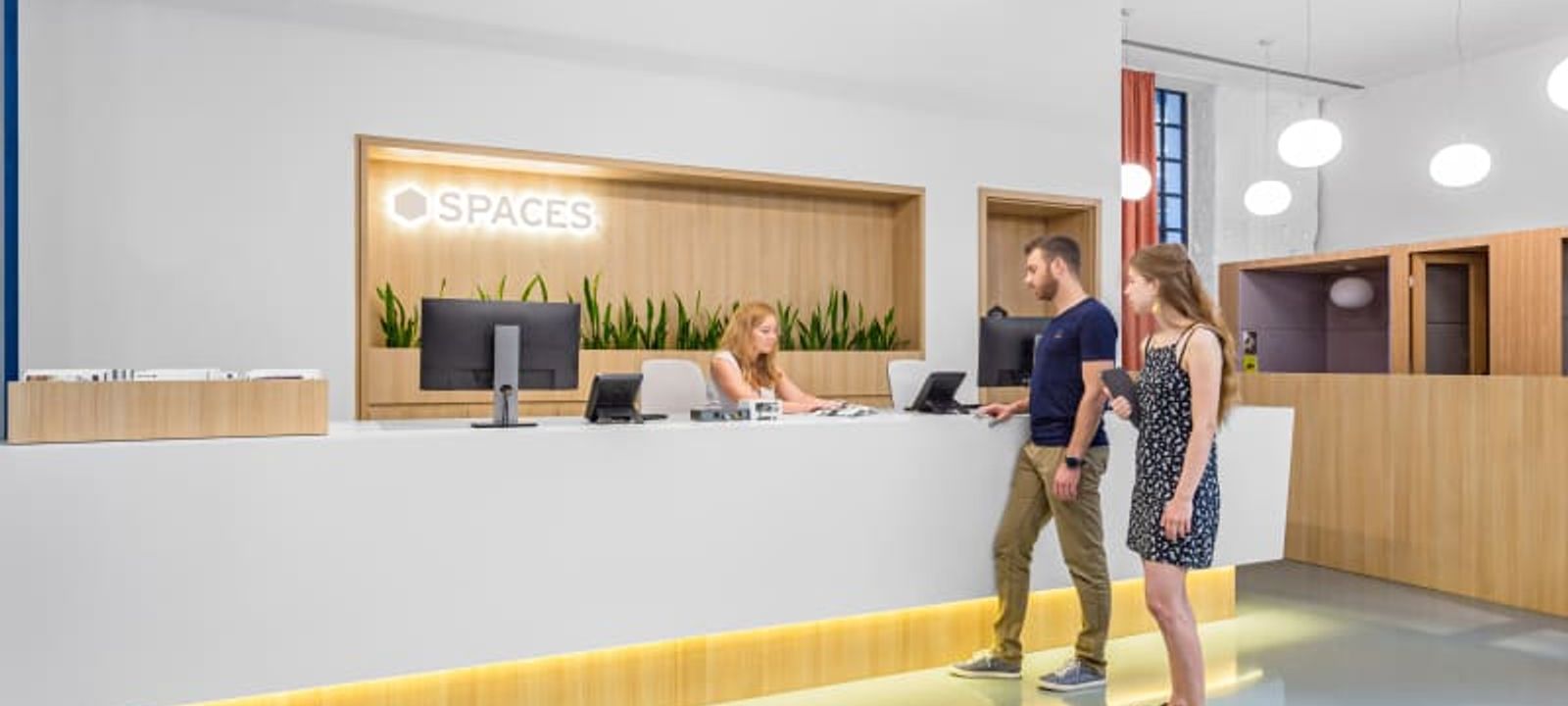 Vaci Ut 47 E, Budapest - Image 1