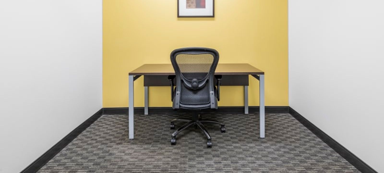 325 Sentry Pkwy Building 5 West, Blue Bell - Image 1