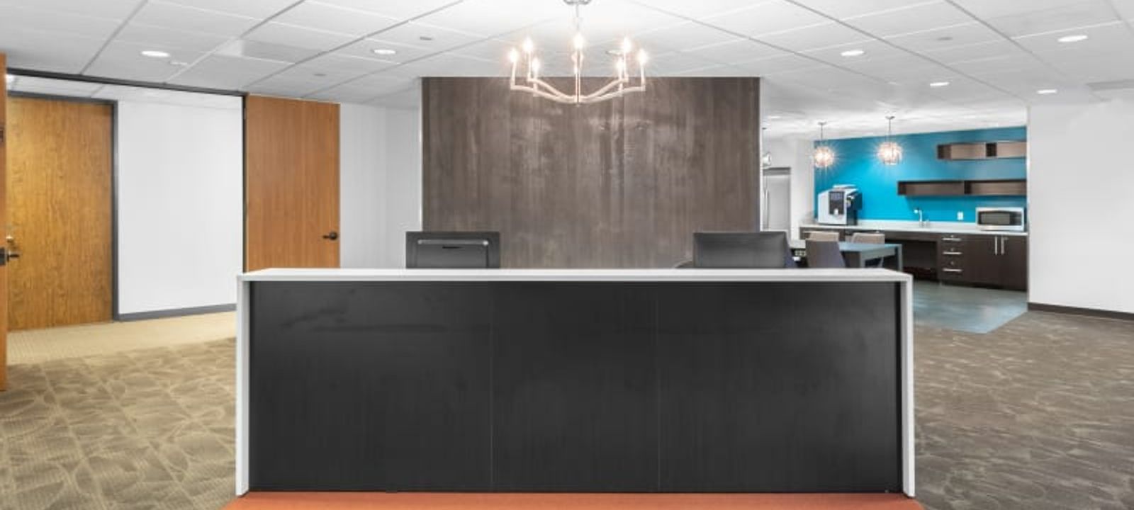 363 N Sam Houston Pkwy E 363 N Sam Houston Pkwy E, Houston - Image 1