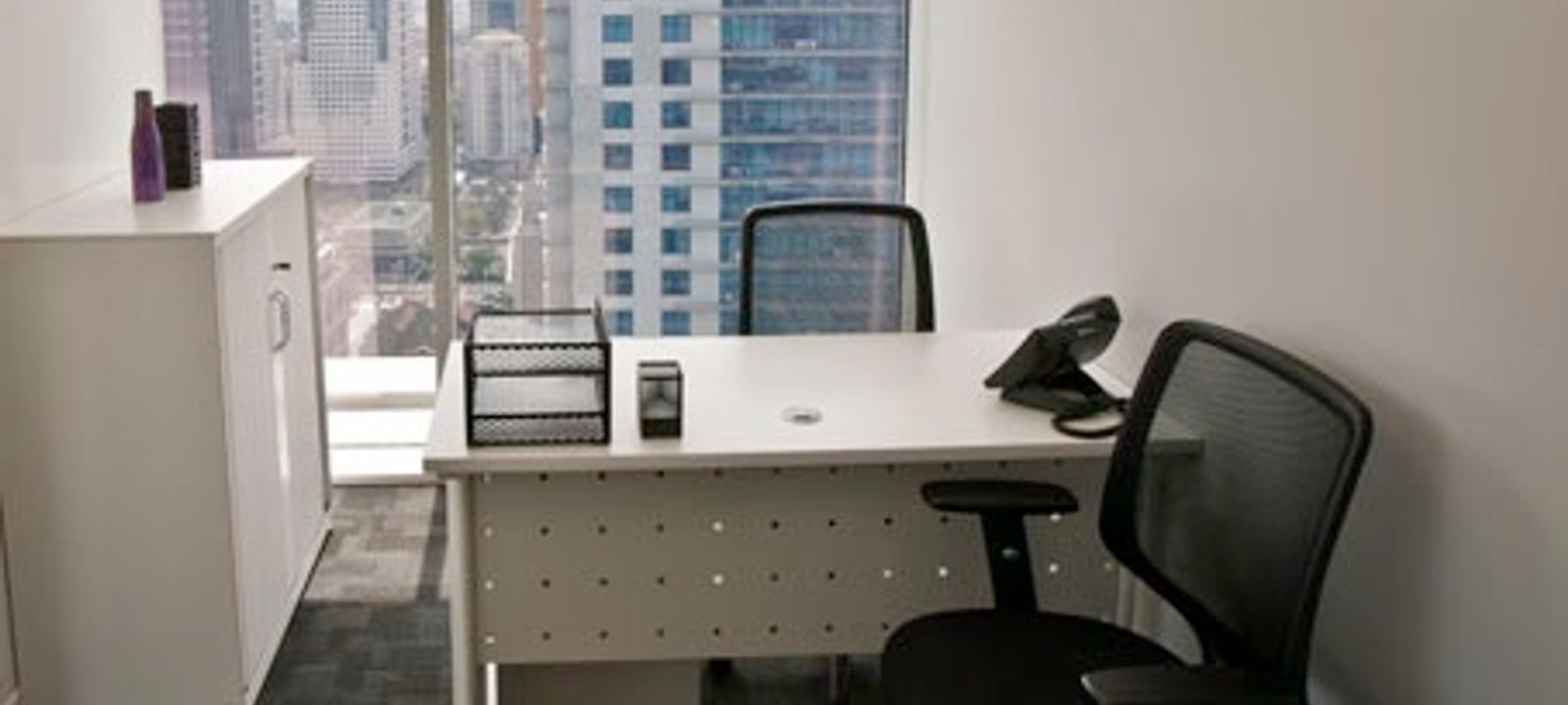 17 Adb Avenue, Pasig - Image 1