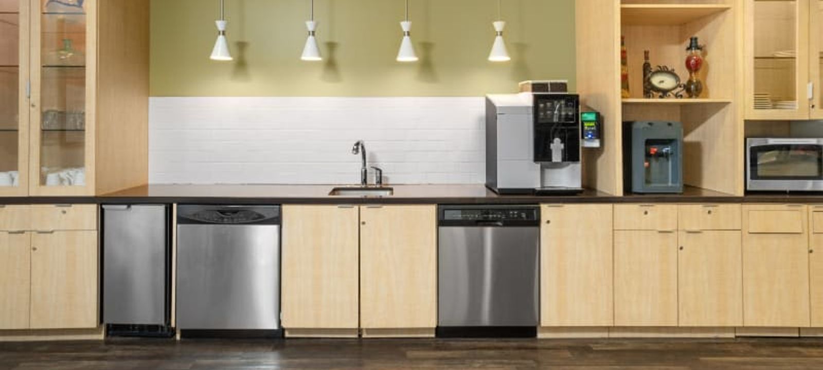 411 Theodore Fremd Avenue, RYE - Image 1