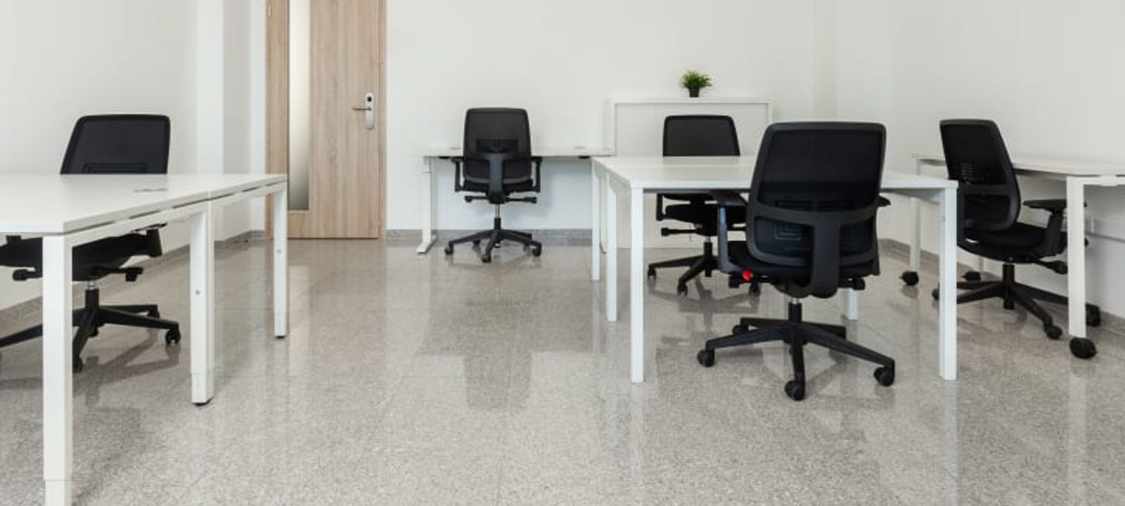 Fehervari Ut 126-128, Budapest - Image 1