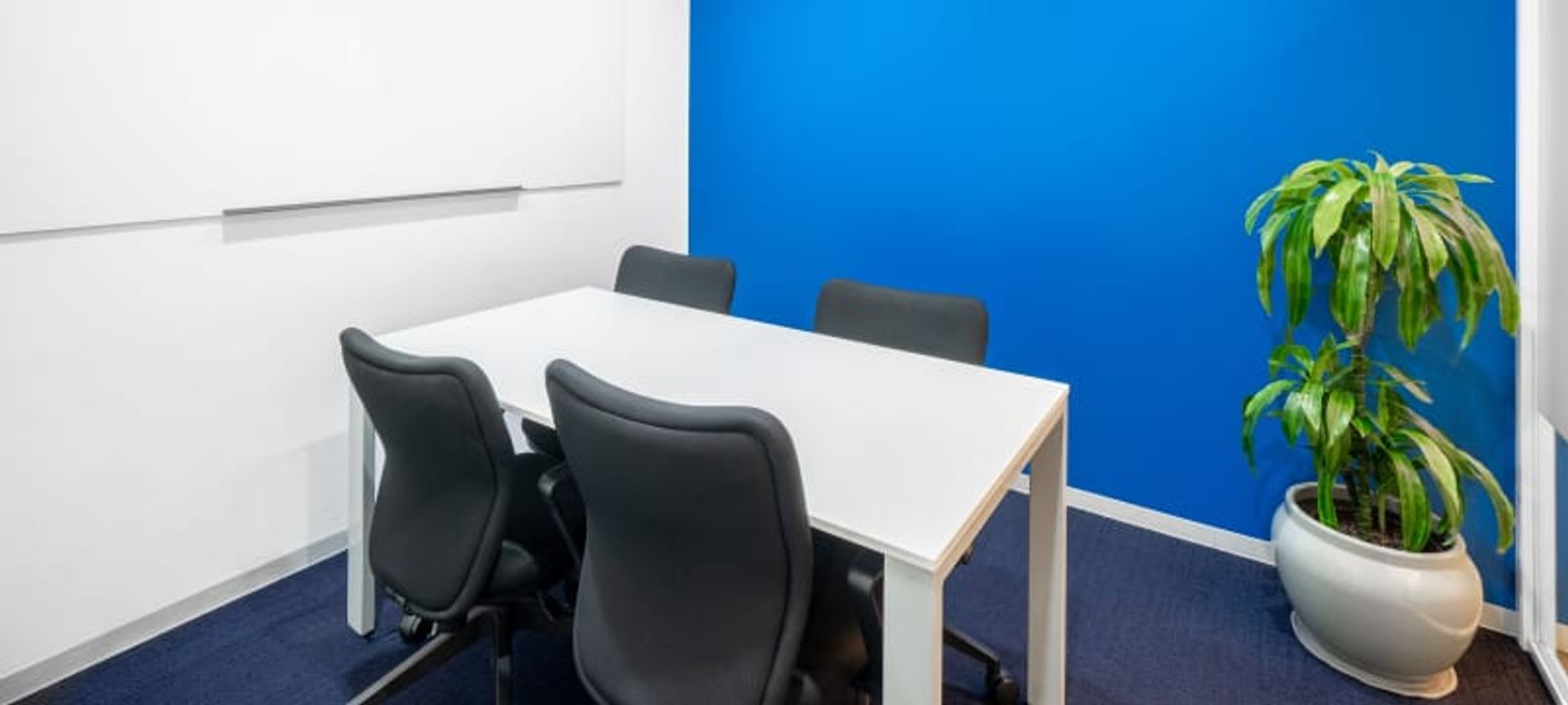 3-2-25 Kitahama Chuo-ku Osaka-shi, Osaka - Image 1