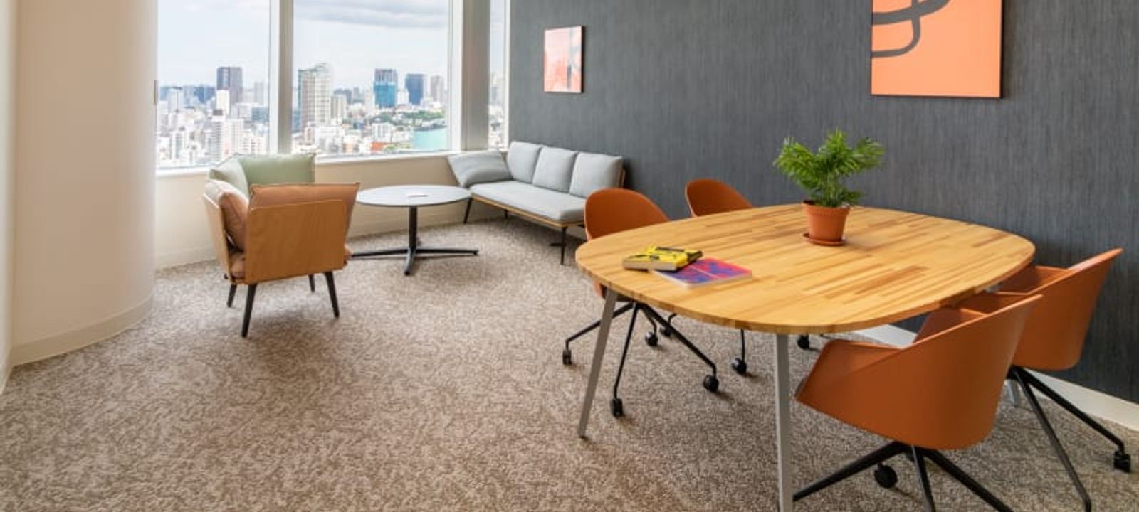 Roppongi Hills Mori Tower - Image 1