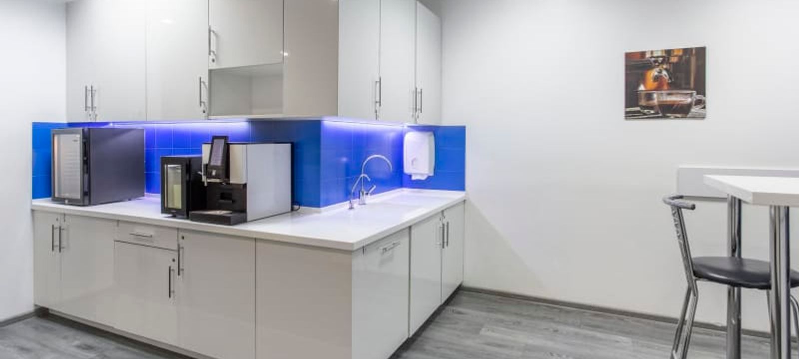 1A Sportyvna Sq, Kyiv - Image 1