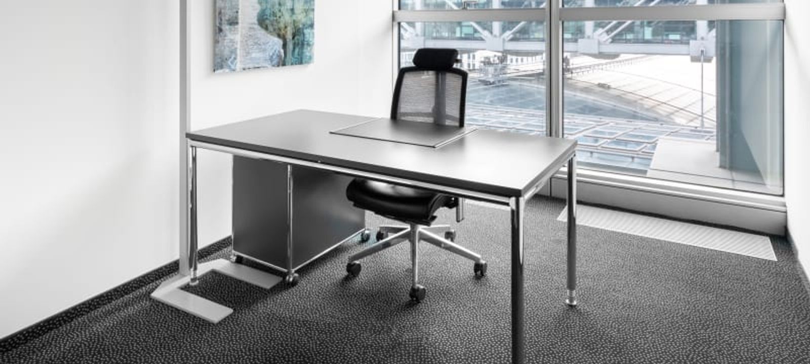 Berlin Central Station - Image 1