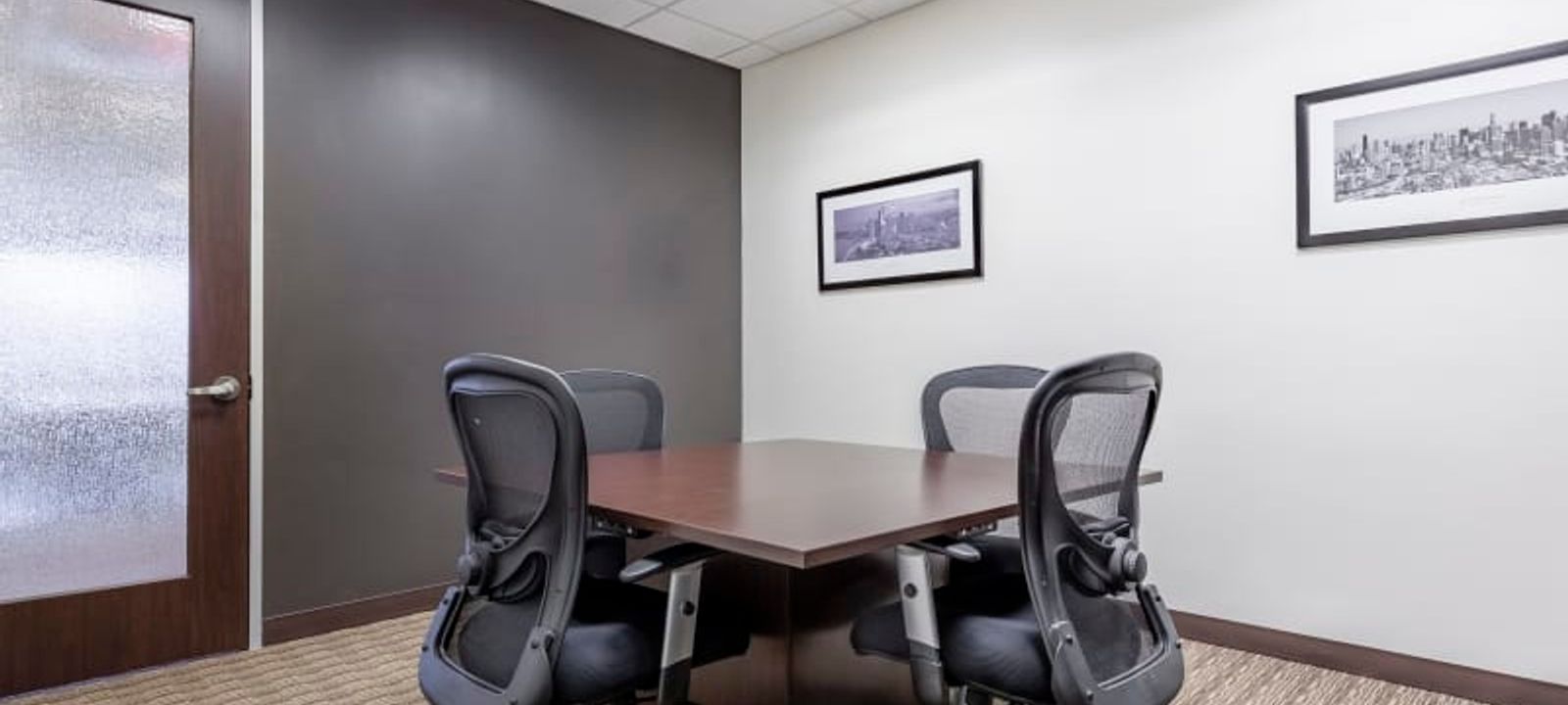 170 Commerce Way, Portsmouth - Image 1