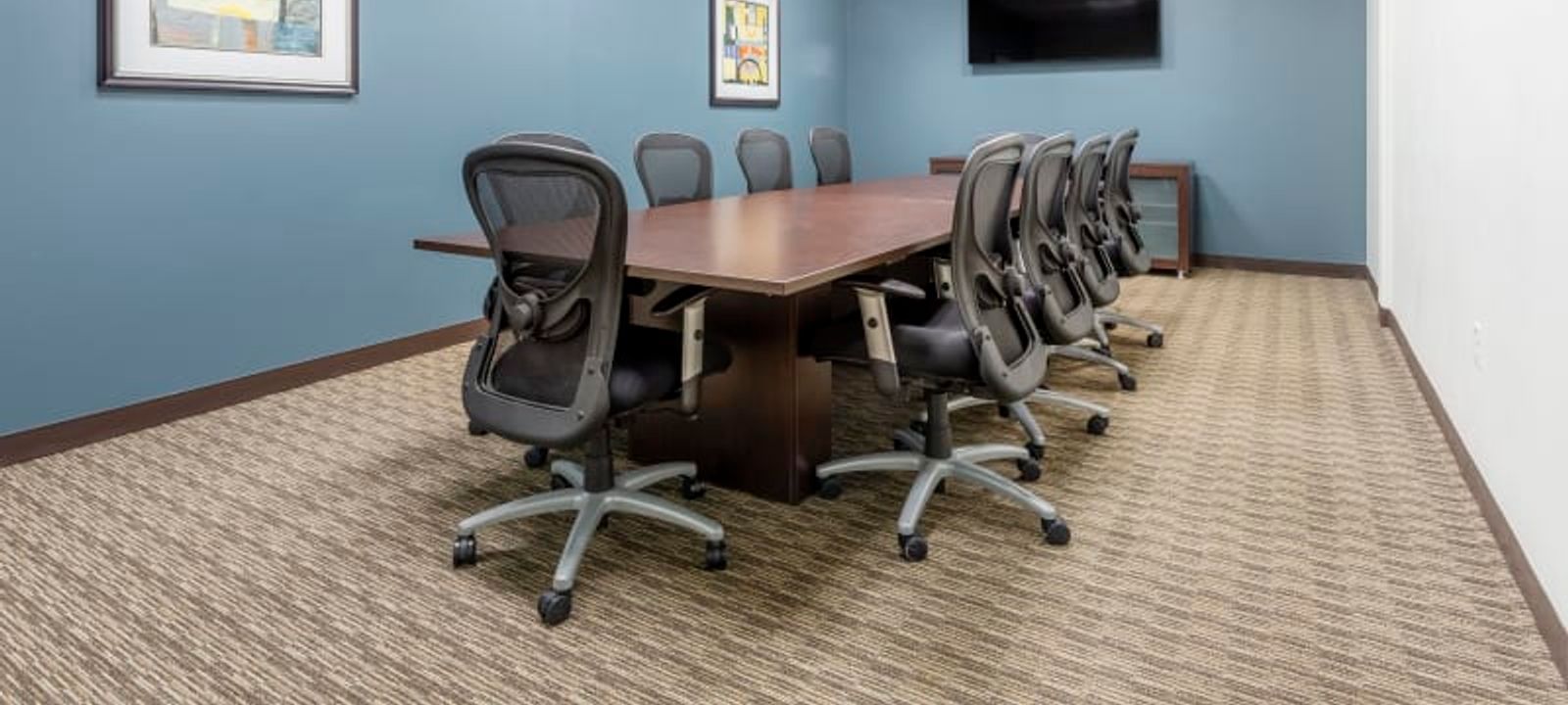 170 Commerce Way, Portsmouth - Image 1