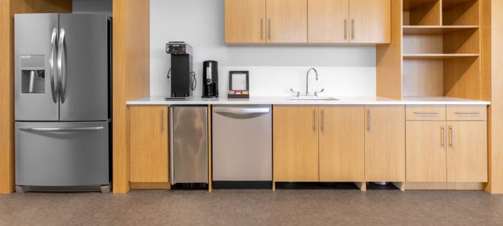 160 Quarry Park Boulevard Se, Calgary - Image 1