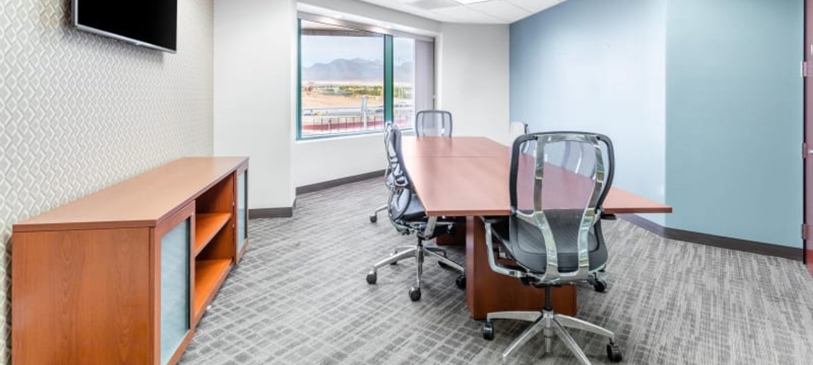 500 North Rainbow Blvd, Las Vegas - Image 1