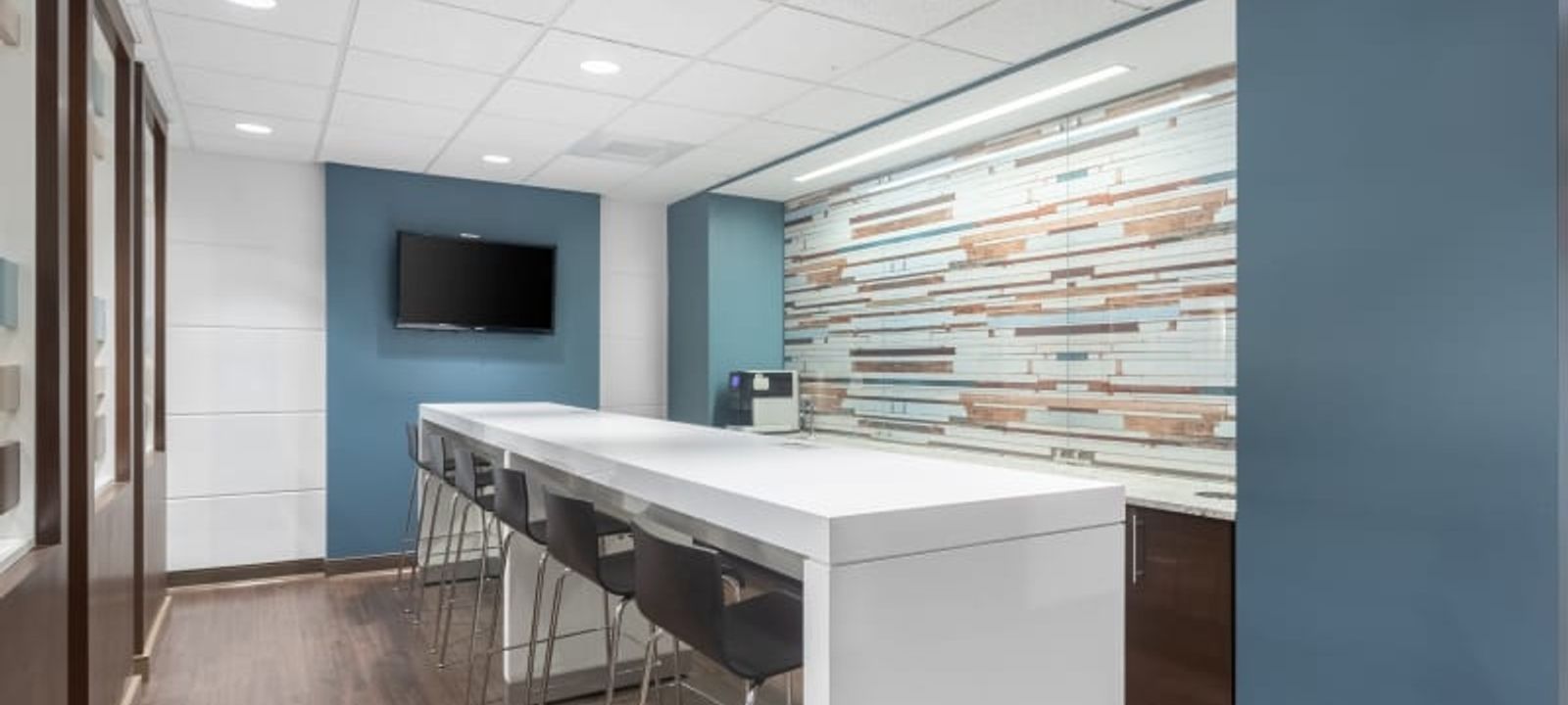 1545 Crossways Blvd, Chesapeake - Image 1