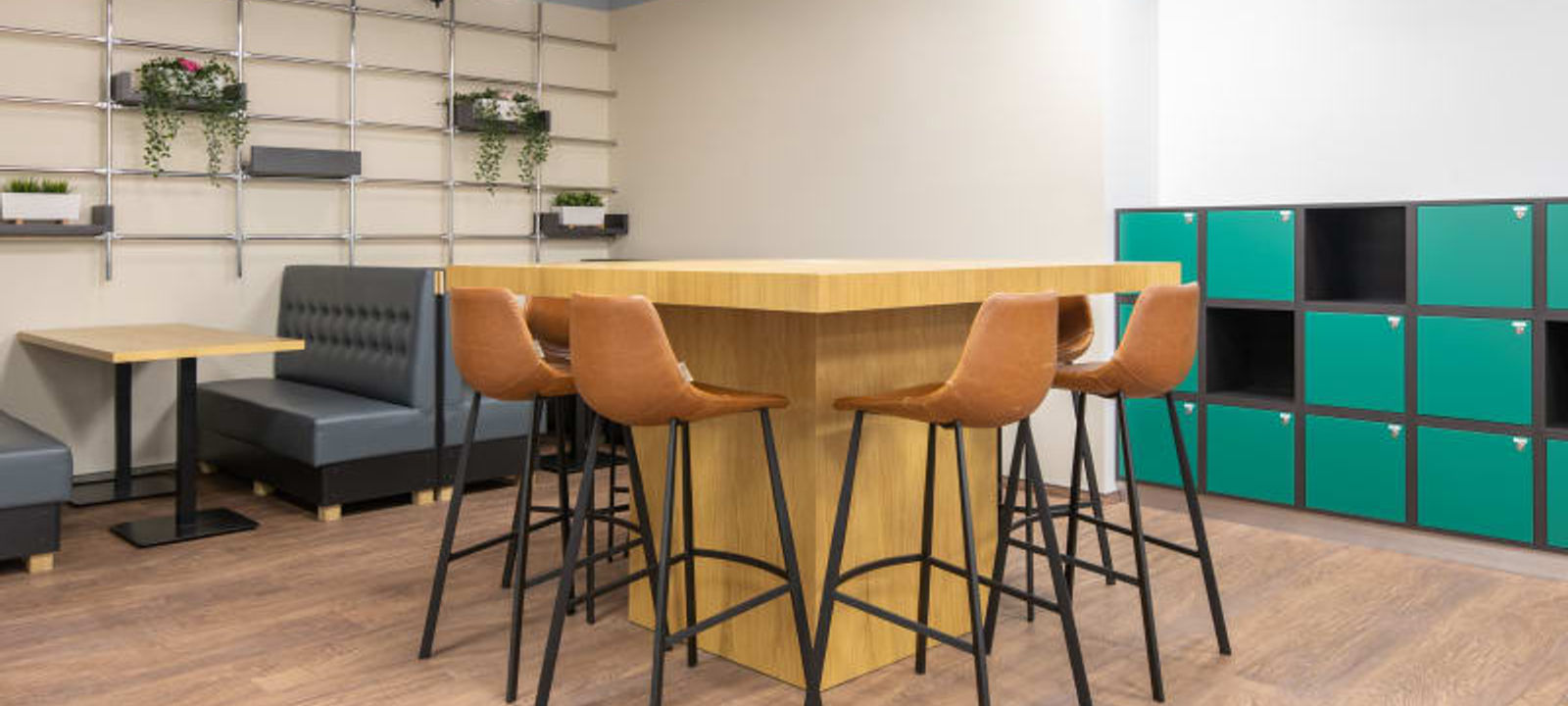 Ul Solec 18/20, Warsaw - Image 1