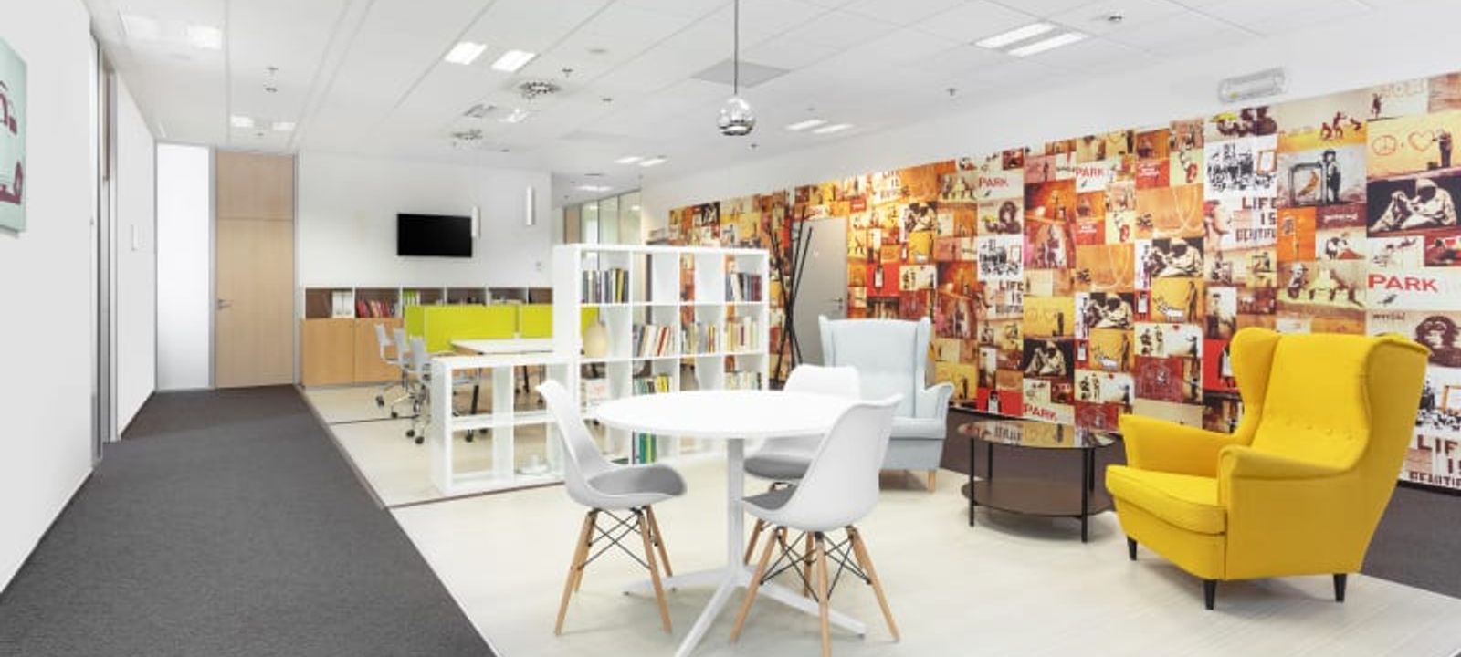 1702/65 Na Strzi, Prague - Image 1