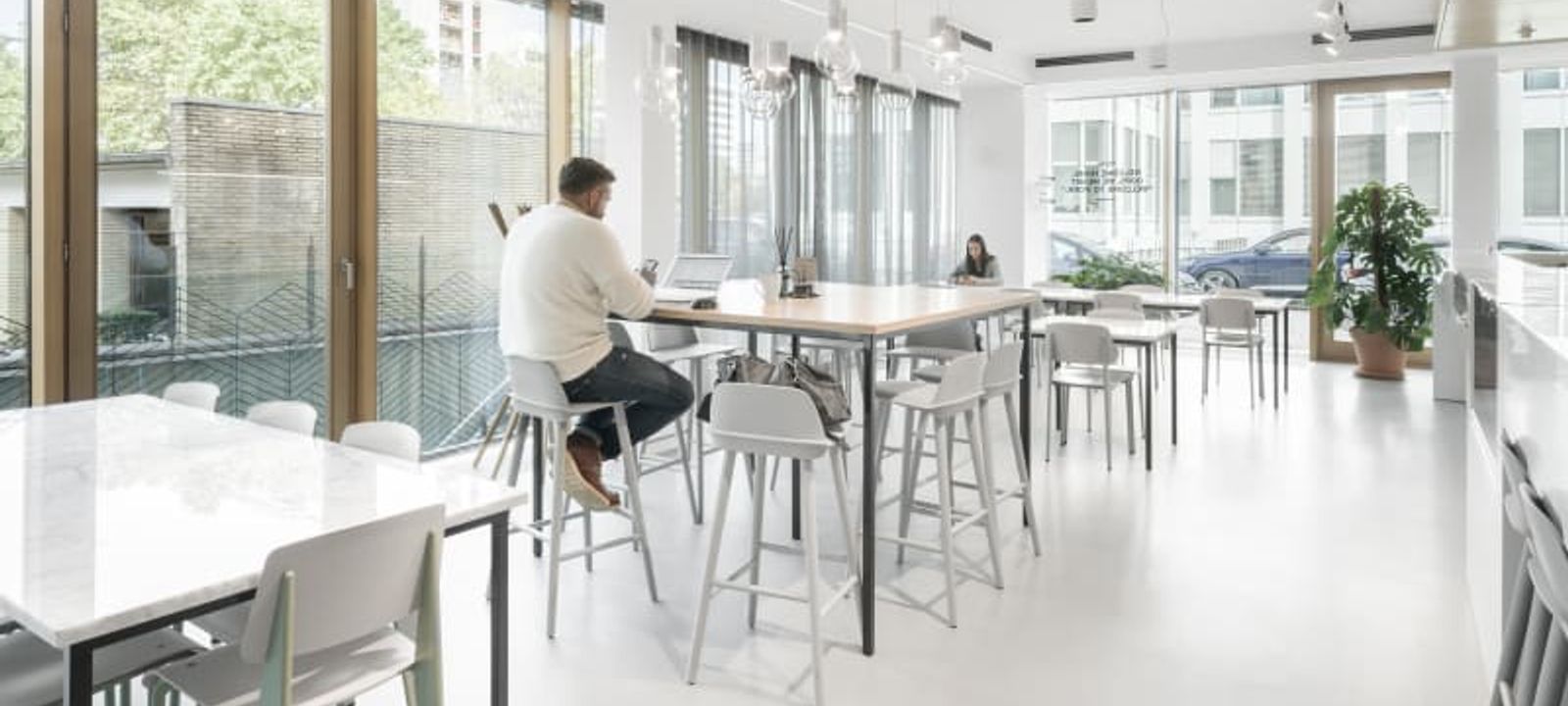 135 Kaiserswerther Strasse, Dusseldorf - Image 1