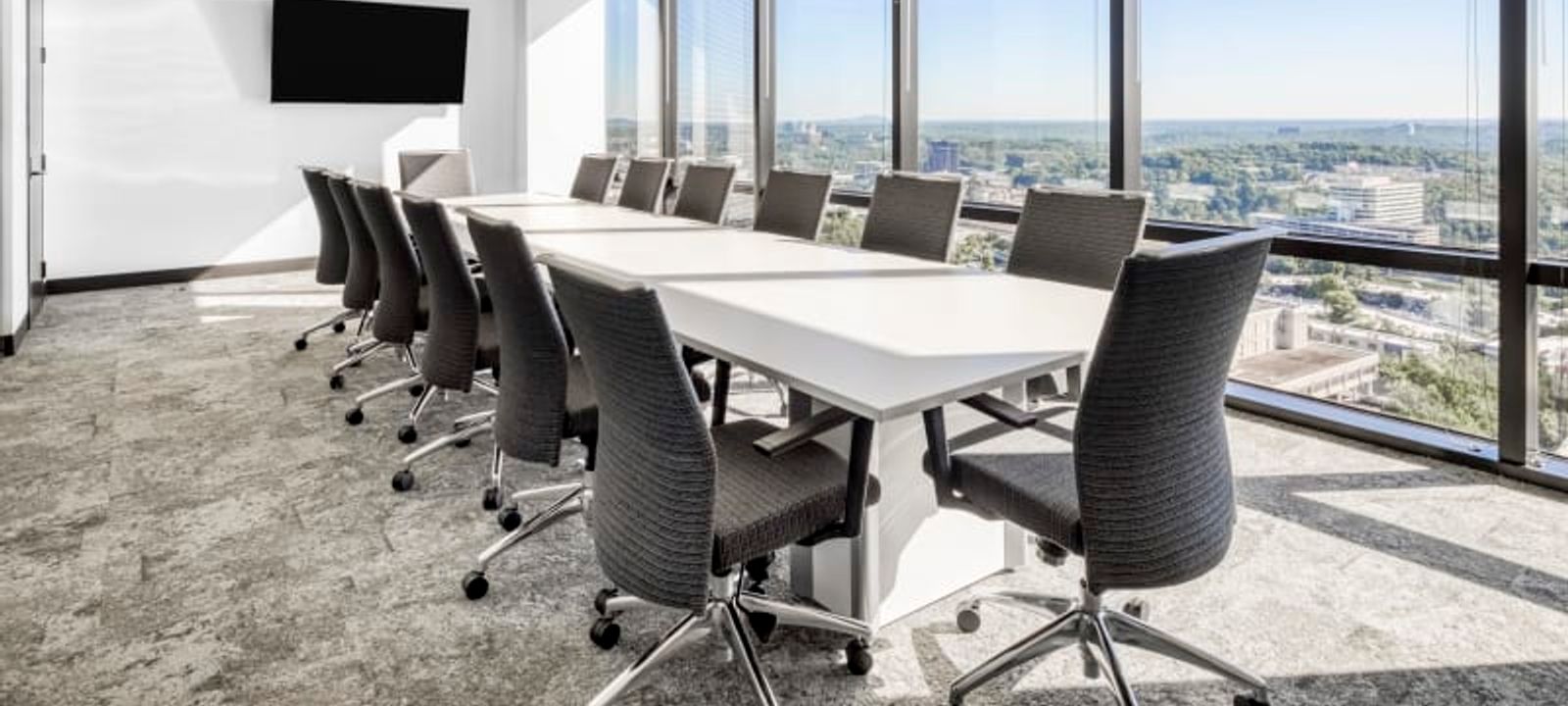 3350 Riverwood Pkwy, Atlanta - Image 1