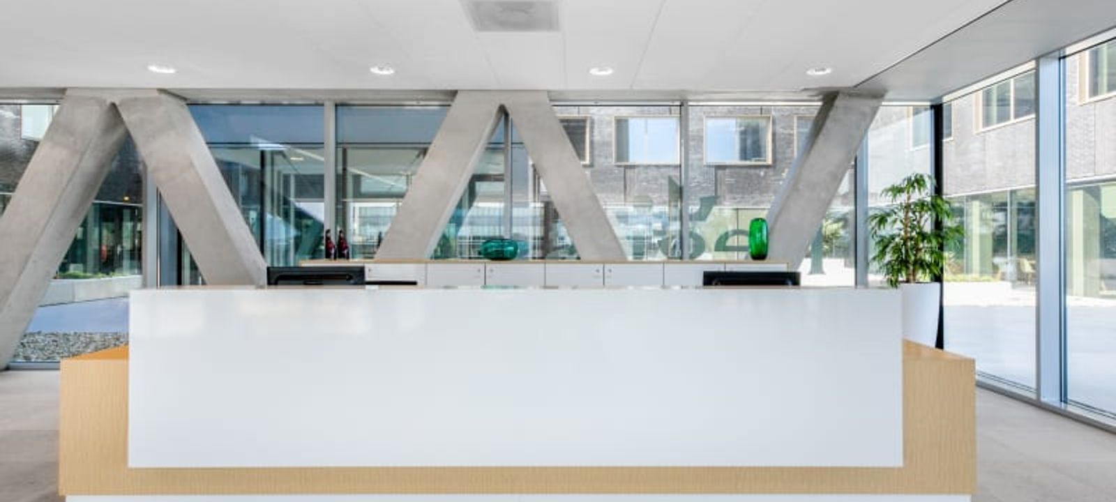 22 Rotterdam Airportplein, Rotterdam - Image 1