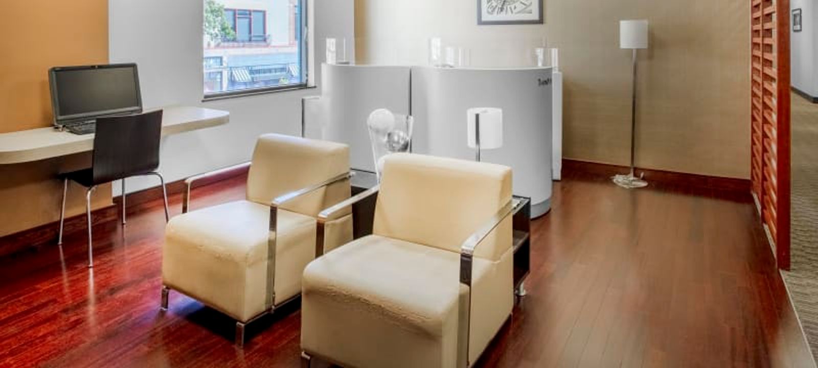 435 Nichols Road 435 Nichols Road, Kansas City - Image 1