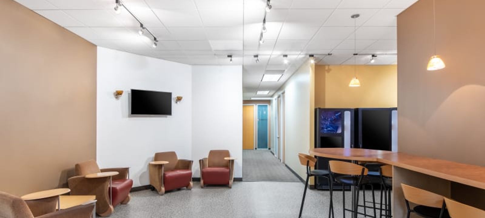 3200 Guasti Road 3200 Guasti Road, Ontario - Image 1