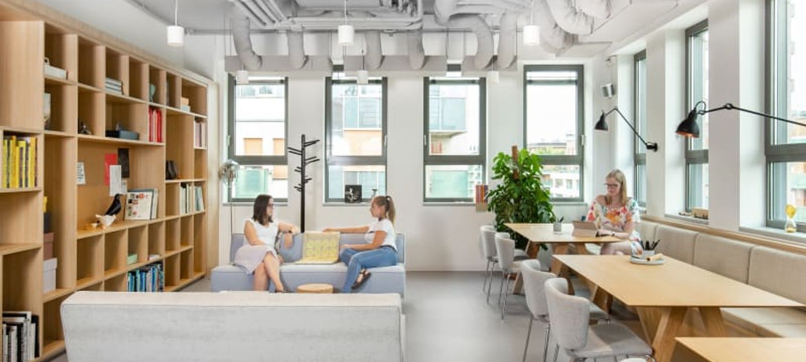 Futo Utca 37-45, Budapest - Image 1