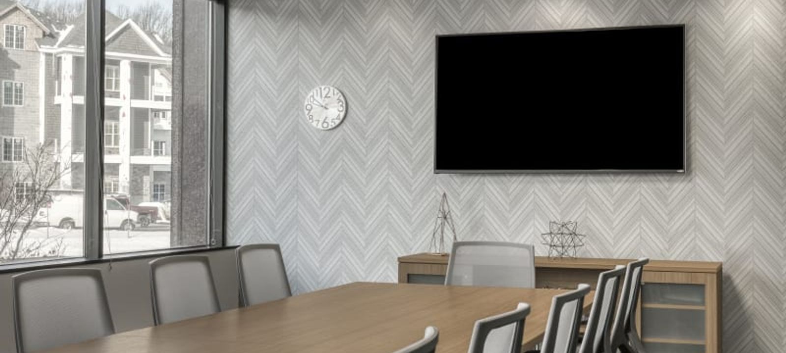 6100 Oak Tree Blvd, Independence - Image 1