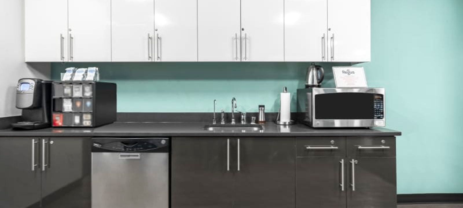 150 Washington Avenue, Santa Fe - Image 1