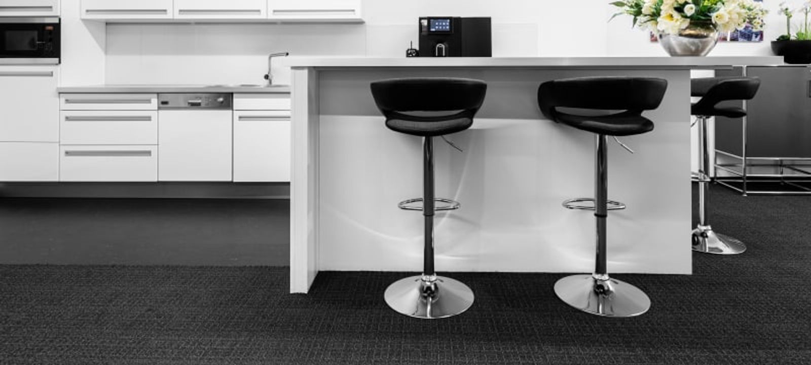 50 Neuer Wall, Hamburg - Image 1