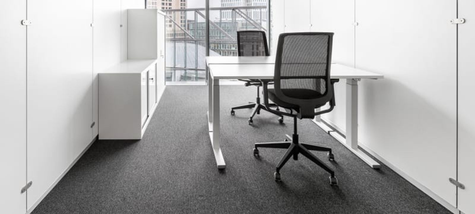 21 Kurfuerstendamm, Berlin - Image 1