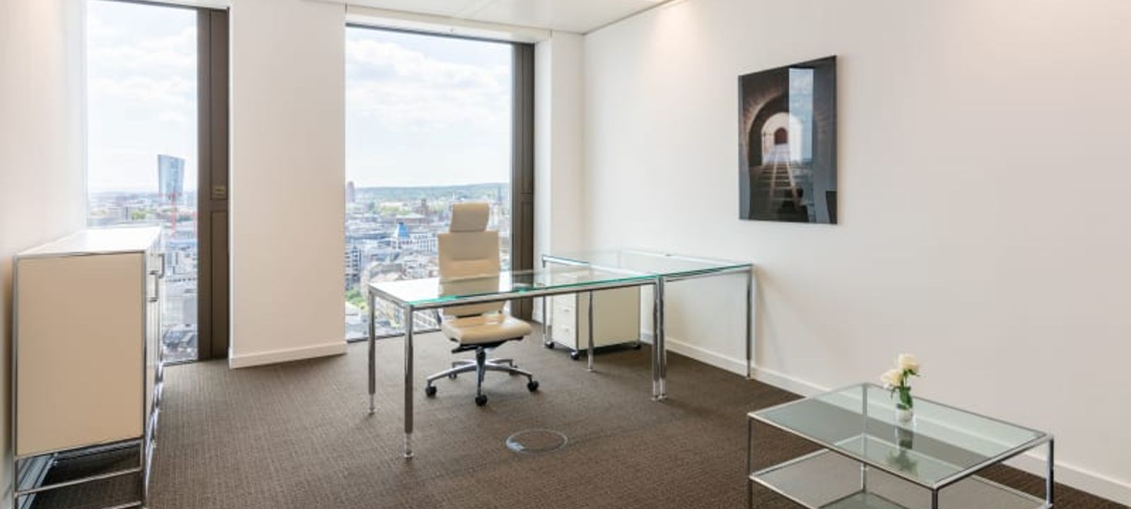 2-4 Bockenheimer Landstrasse, Frankfurt Am Main - Image 1