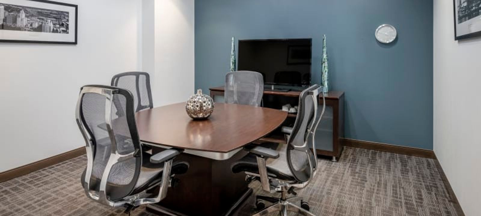 1650 West End Blvd, St Louis Park - Image 1