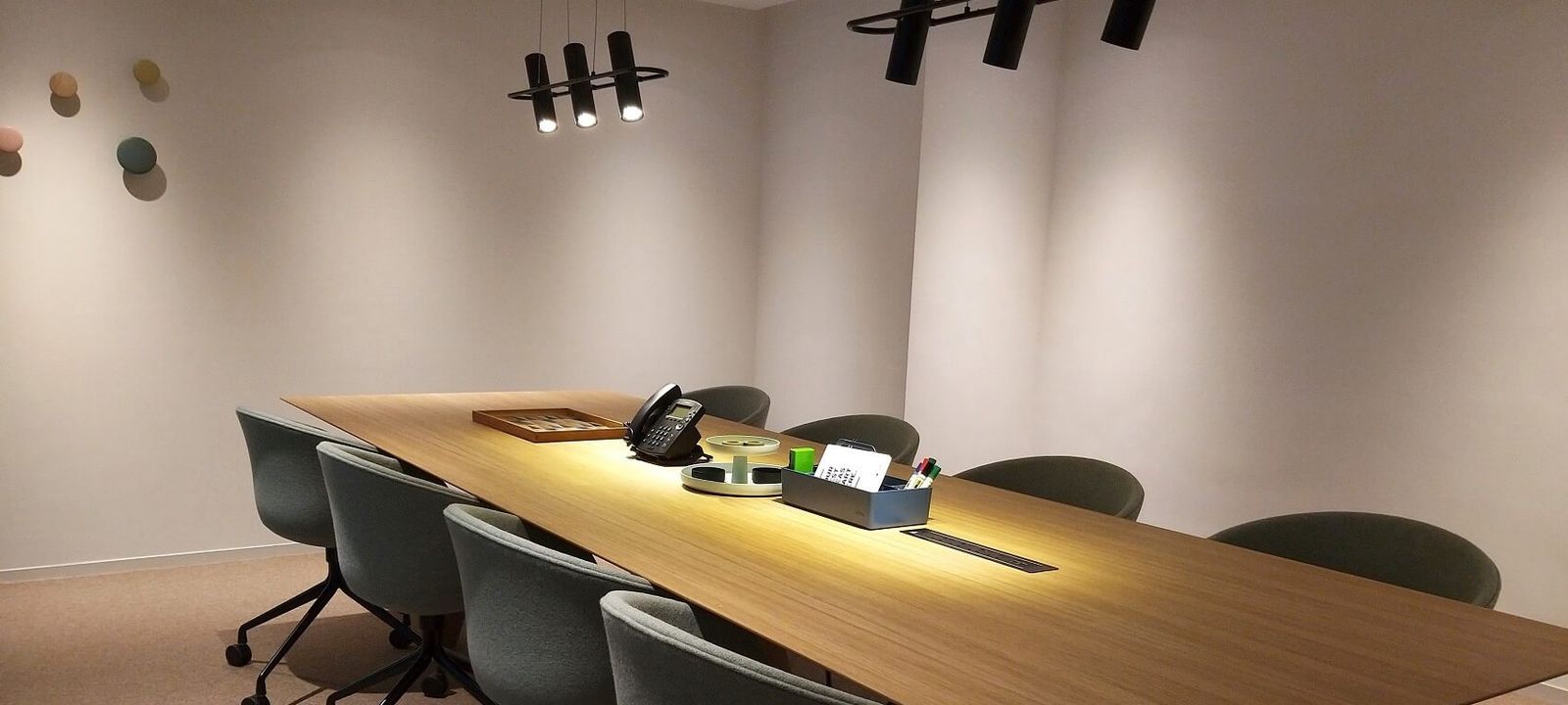 200 Hennessy Road Wan Chai, Hong Kong Island - Image 1