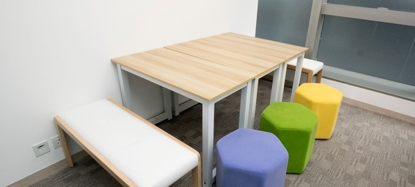 1 Hoi Ping Road, Hong Kong Island - Image 1