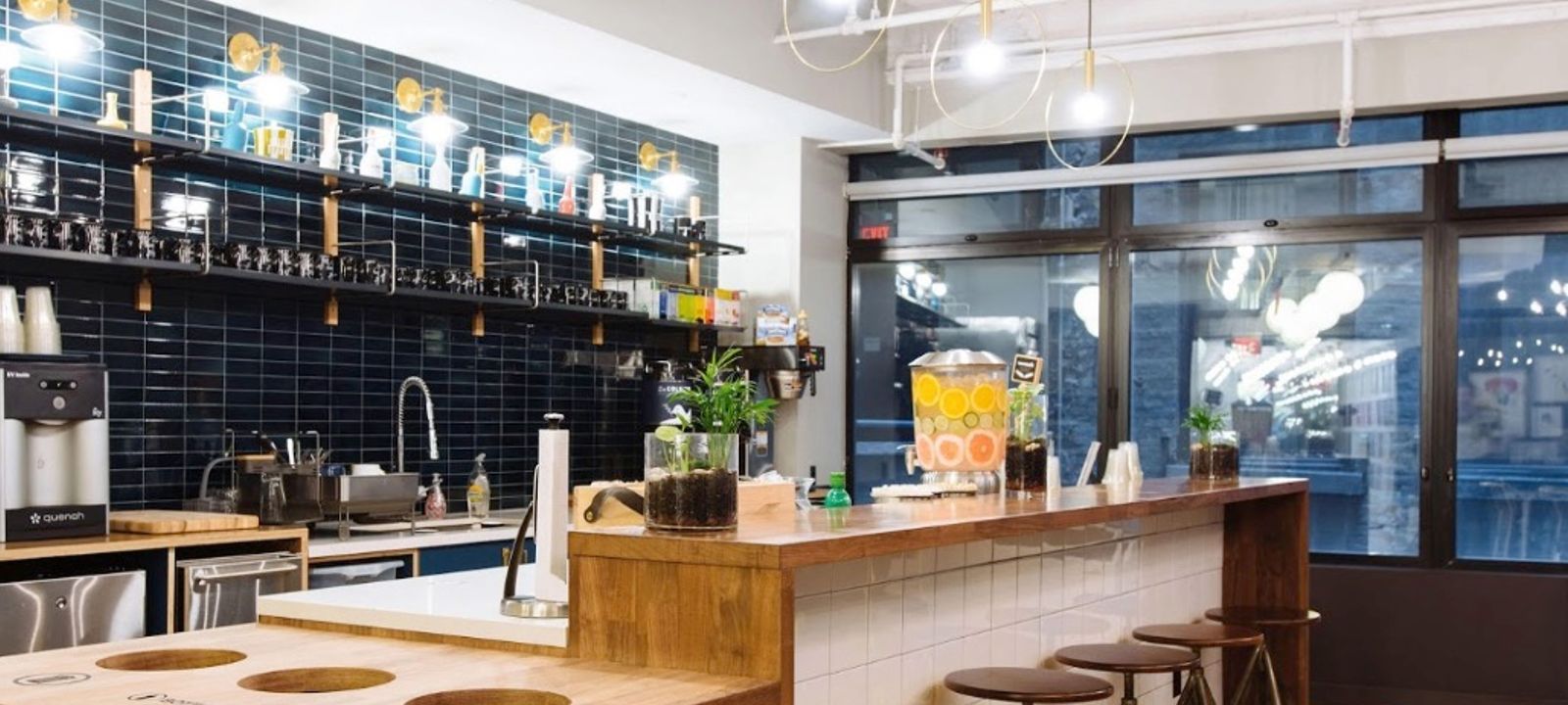 8/2 Soi Sukhumvit 40 Alley, Khet Khlong Toei - Image 1