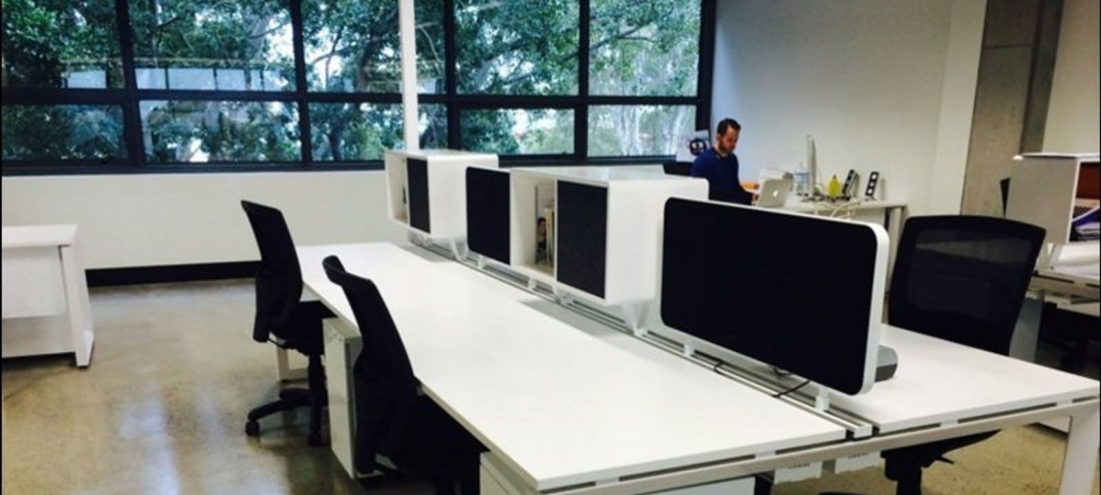 100 Collins Street, Alexandria - Image 1