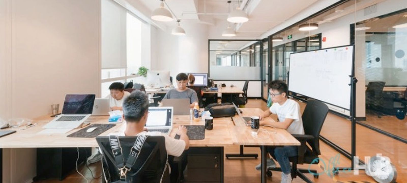 77 Hoi Bun Road, Kowloon - Image 1