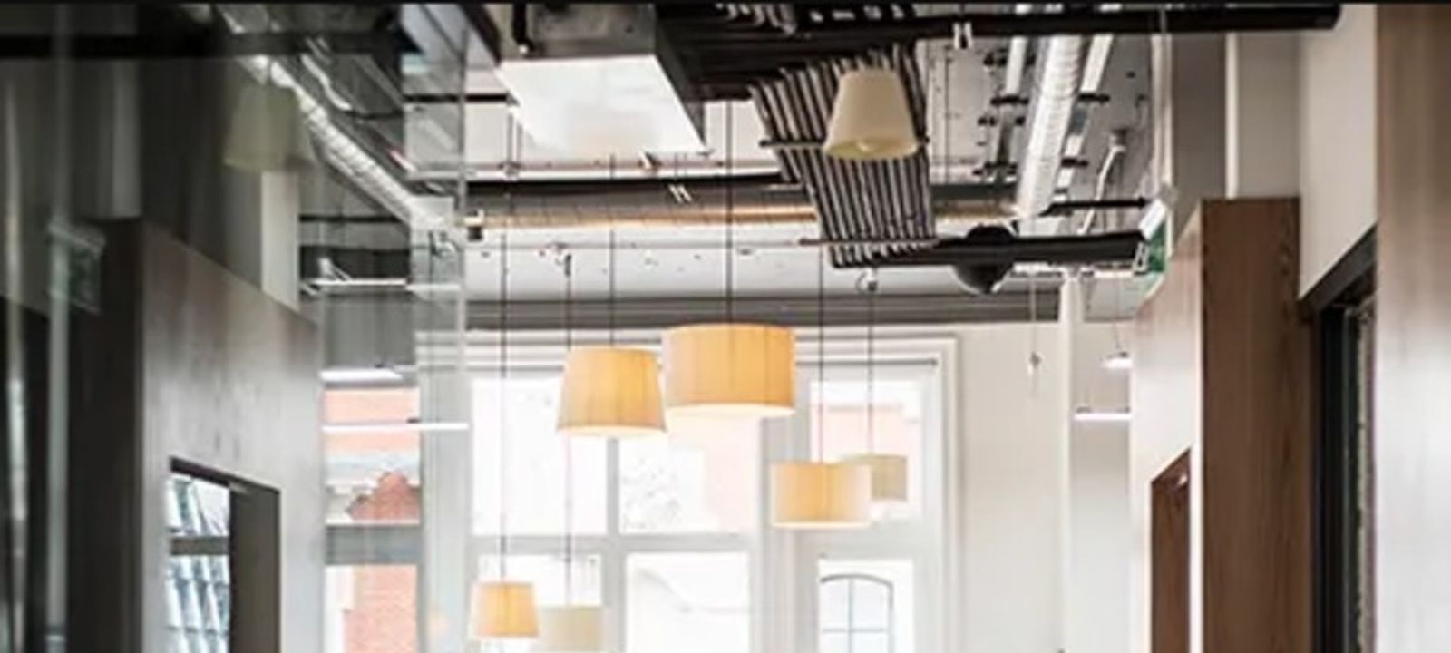 1687/1 Phahonyothin Road, Bangkok - Image 1