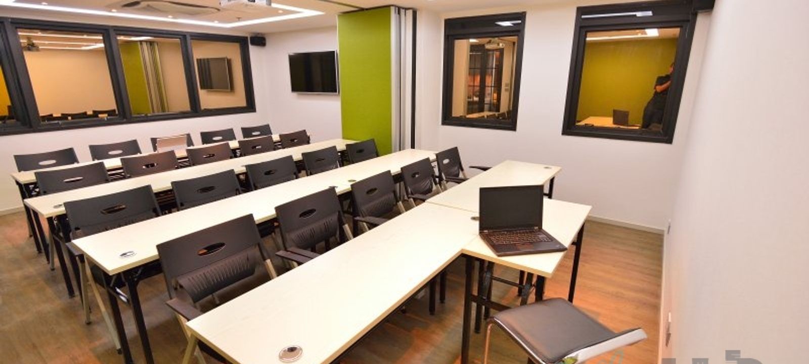 7-9 Austin Avenue Tsim Sha Tsui, Kowloon - Image 1