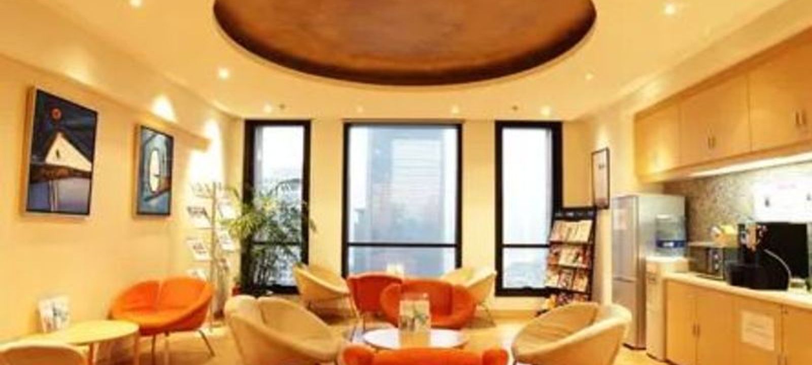 222 Yan An Road East, Huangpu District - Image 1